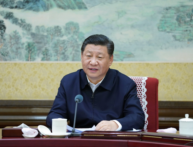 　　12月25日至26日，中共中央政治局召開(kāi)民主生活會(huì)，中共中央總書記習(xí)近平主持會(huì)議并發(fā)表重要講話。 新華社記者 謝環(huán)馳 攝
